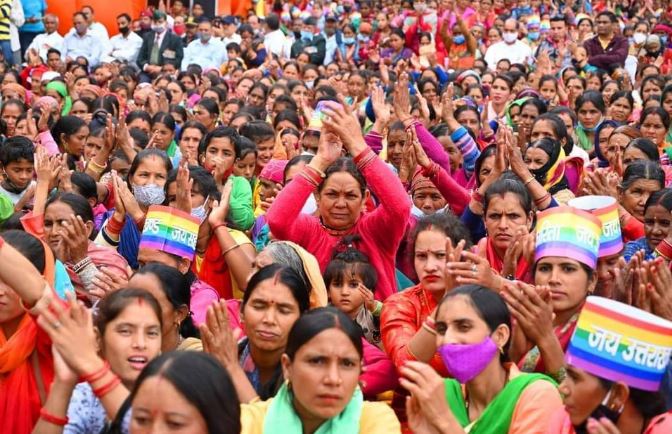 मुख्यमंत्री घसियारी कल्याण योजना – लाभर्थियों को 27 हजार टन साइलेज/ पशु चारा वितरित